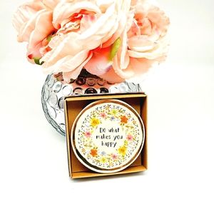 Natural Life DO MORE OF WHAT MAKES YOU HAPPY Dish